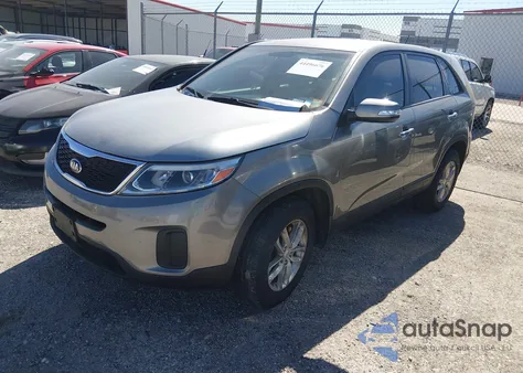 2015 Kia Sorento Lx z USA, uszkodzony, nr VIN 5XYKT3A66FG591944